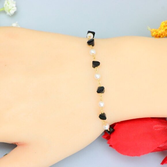 "Elegant & Trendy Bracelet, A Perfect Gift for Women, Thoughtful, EVCH1386 - Picture 9 of 10